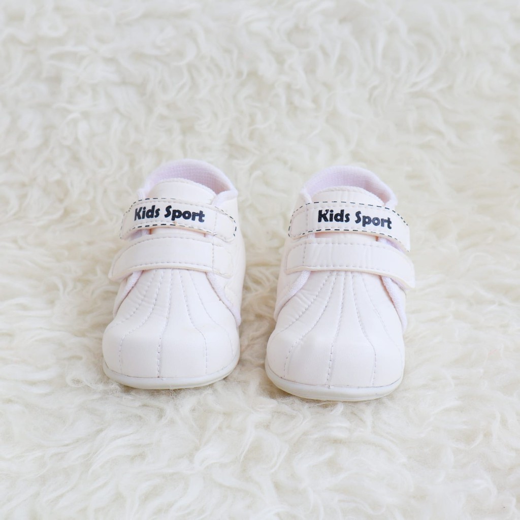 Sepatu Bayi Laki Laki Sol Karet Tebal White Polish