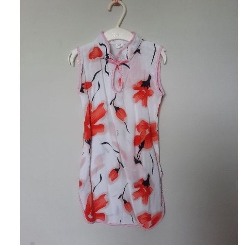 Dress Cheongsam Anak Motif Bunga / Baju Qipao Anak / Baju Imlek Anak - Preloved