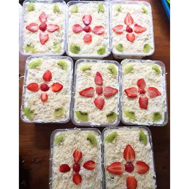 

Salad buah Qiandra 750ml