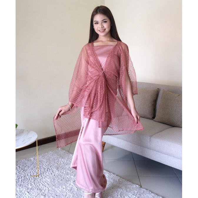 Arunika Set by NAMELIS -  READY SUDAH SATU SET Outfit Baju Pesta Bahan Satin Tile Dot untuk Kondangan Pesta Wisuda Graduation Lamaran Seserahan