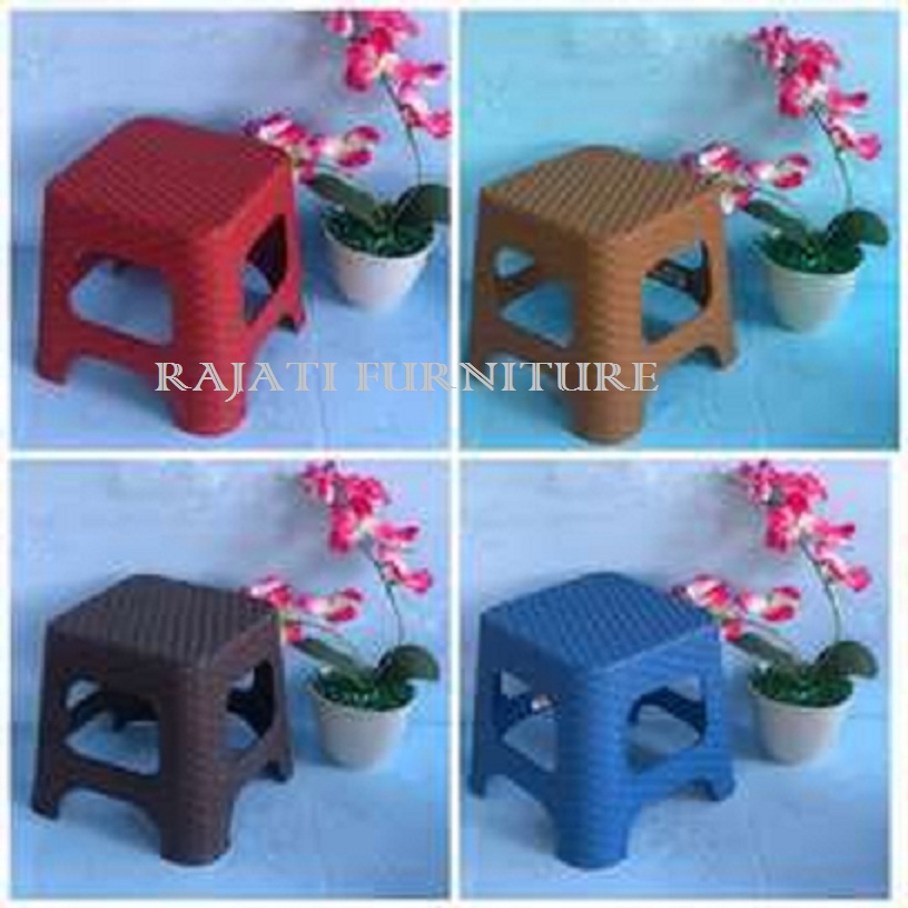 KURSI PLASTIK/KURSI ANAK/KURSI SANTAI/KURSI TAMAN/KURSI PLASTIK DINGKLIK MINI RATAN WAPOLIN