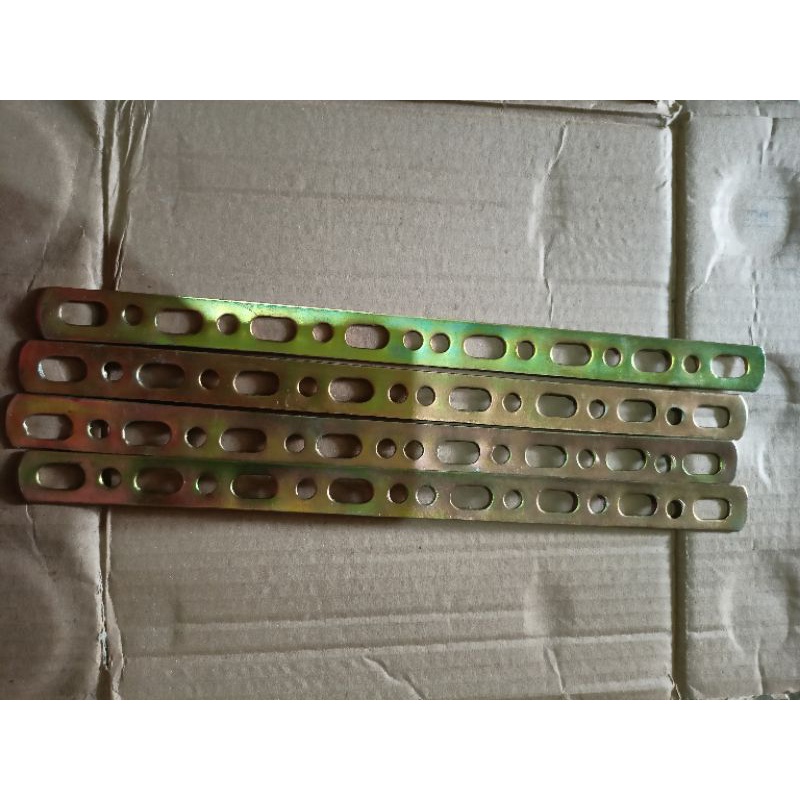 Plat besi lubang / plat braket / plat strip klakson dan plat nomor