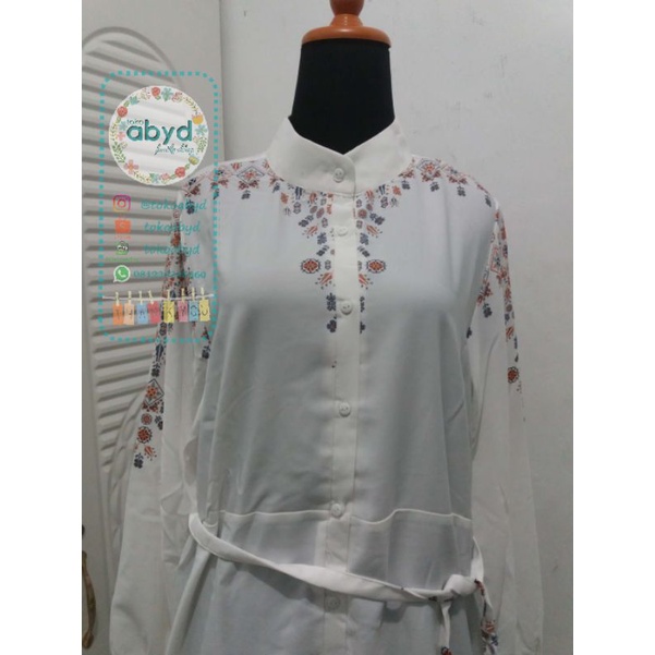 Baju Atasan Muslim Wanita Zoya Tunik White Rosela