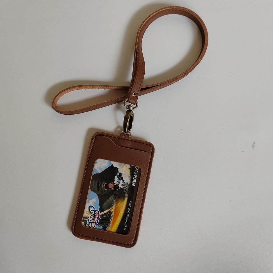 

DISKON !! 5.5 Name Tag ID Card Holder Kulit Lanyard TERBARU. [KODE 069]