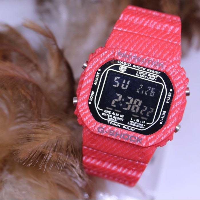 Jam tangan G Shock GLS 5600 Digital Batik Merah