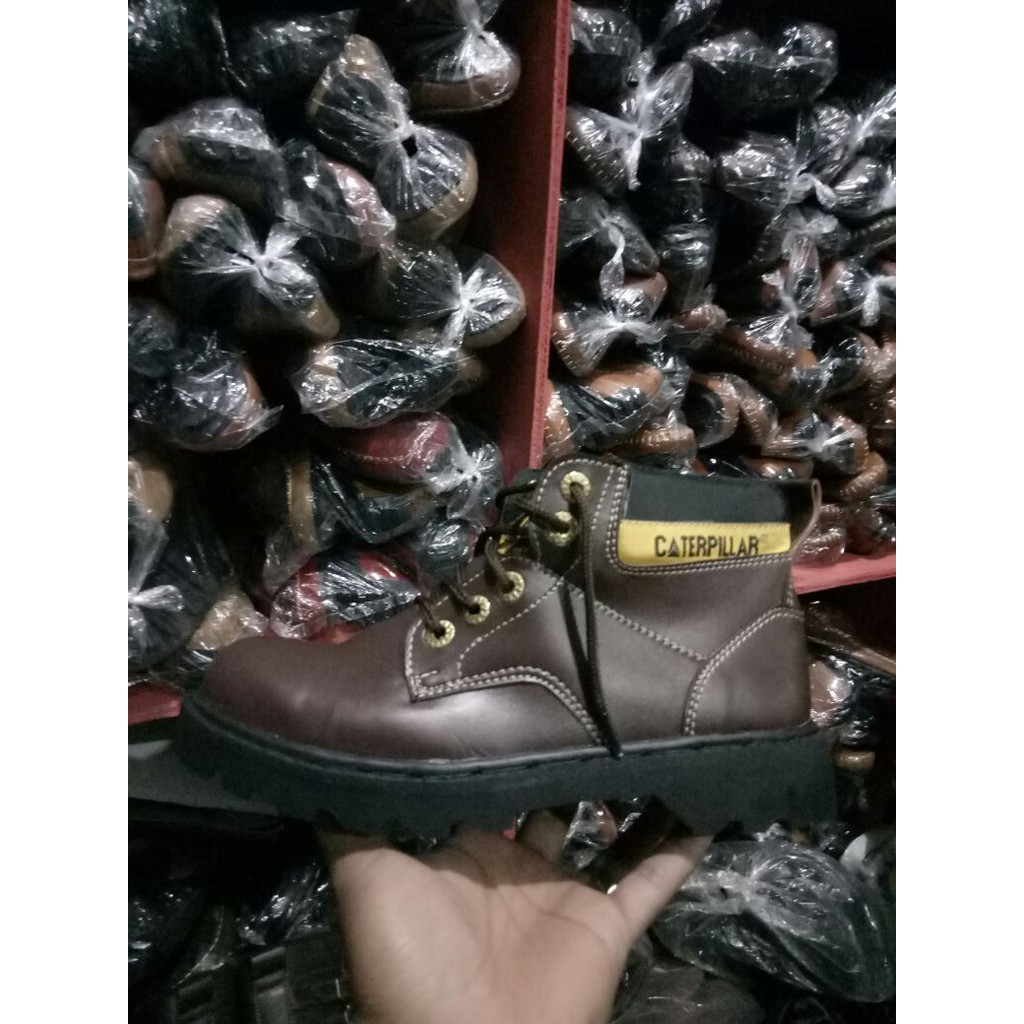 sepatu safety boots pria caterpillar