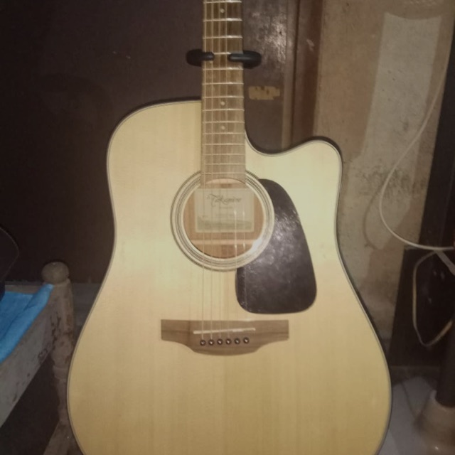 GITAR acoustic takamine ed2dc- nat glossy finising