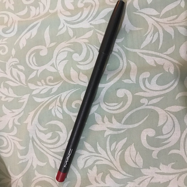 Preloved Lip Liner Pencil MAC Ruby Woo