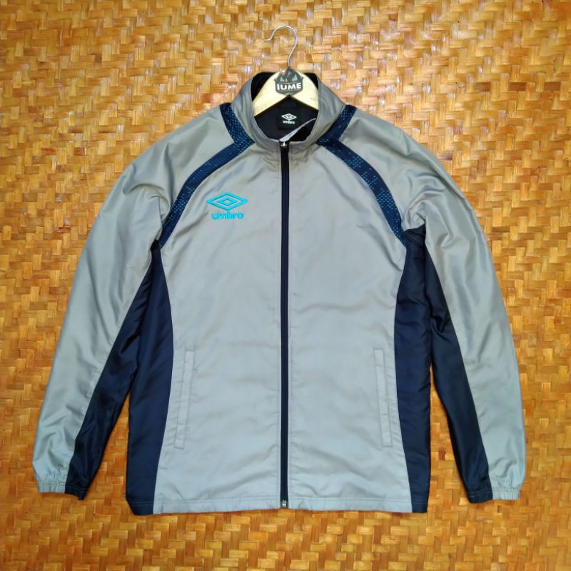 Jaket Sport UMBRO by DESCENTE