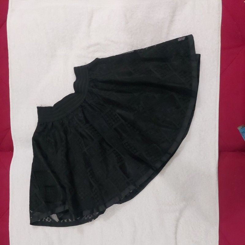 Rok/Skirt Hitam Pendek