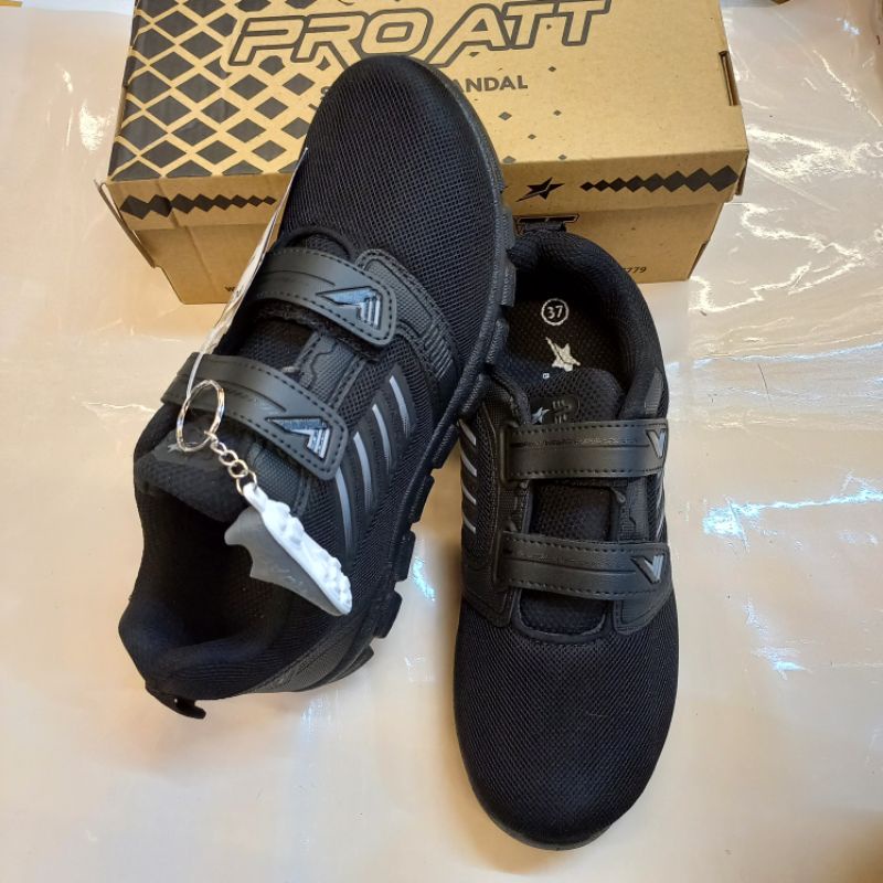 Sepatu anak ukuran 34.35.36