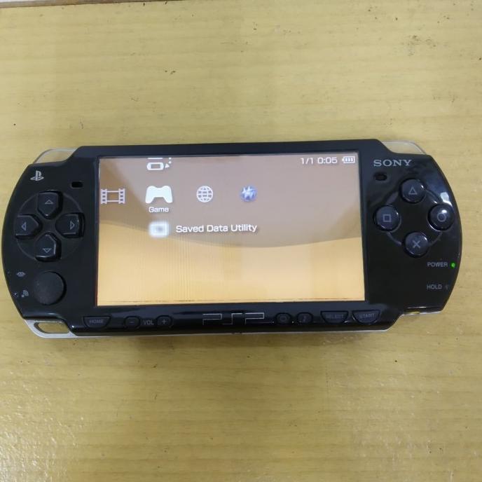 psp slim 2000 second black 16gb full game