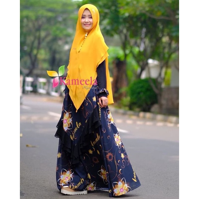 Preloved SPARKLING IN THE DARK SET Original By Kameela Hijabku