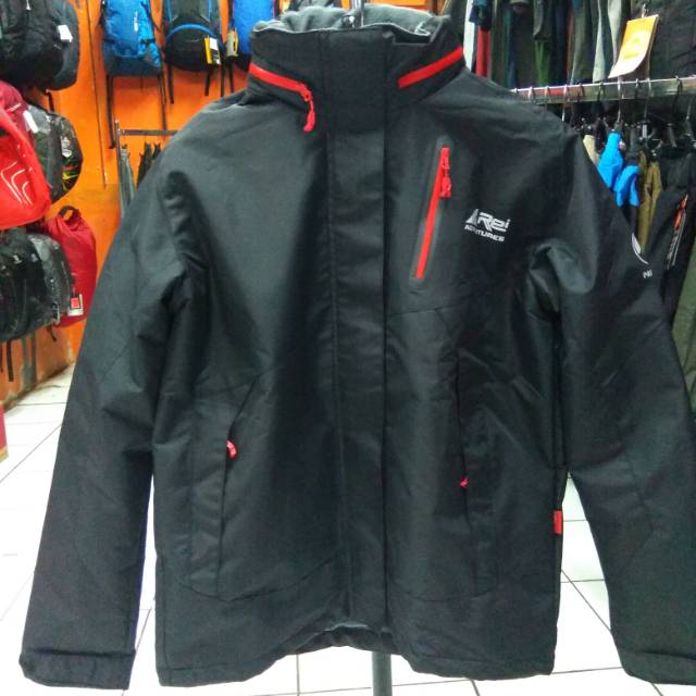 Jaket Gunung Rei Pangboche (ORI)