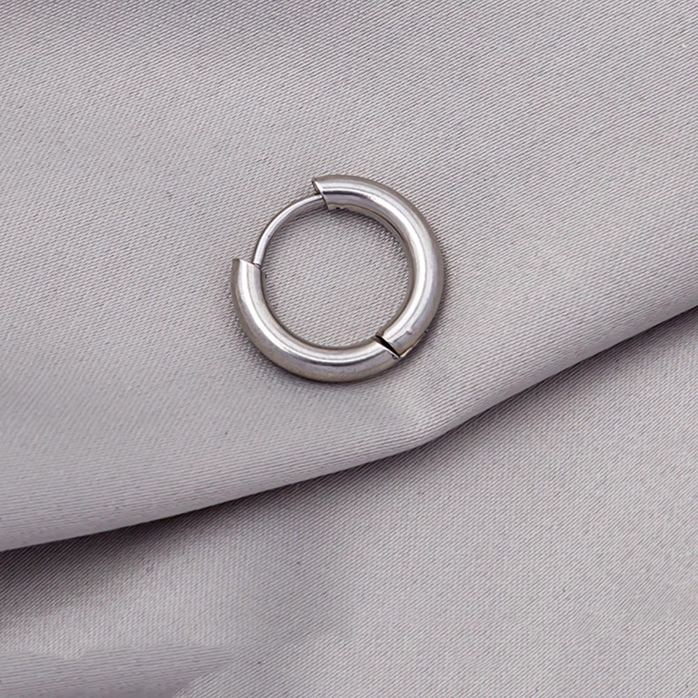 1 Pc Anting Tindik Telinga Bentuk Bulat Kecil Bahan Stainless Steel Untuk Pria Dan Wanita