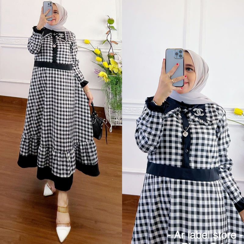 READY SQUARE MIDI DRESS SHAQUENARA BY TRQ TERBARU