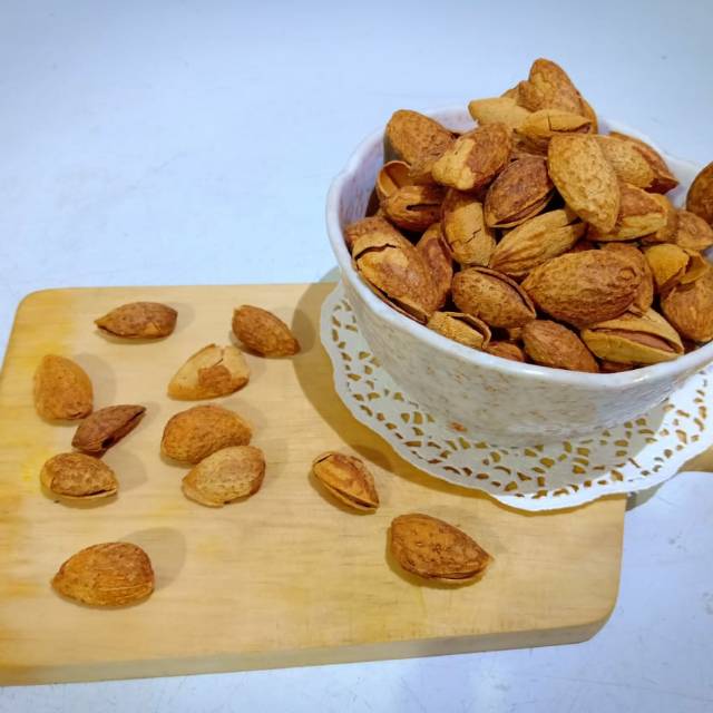 

Kacang almond 250 gr