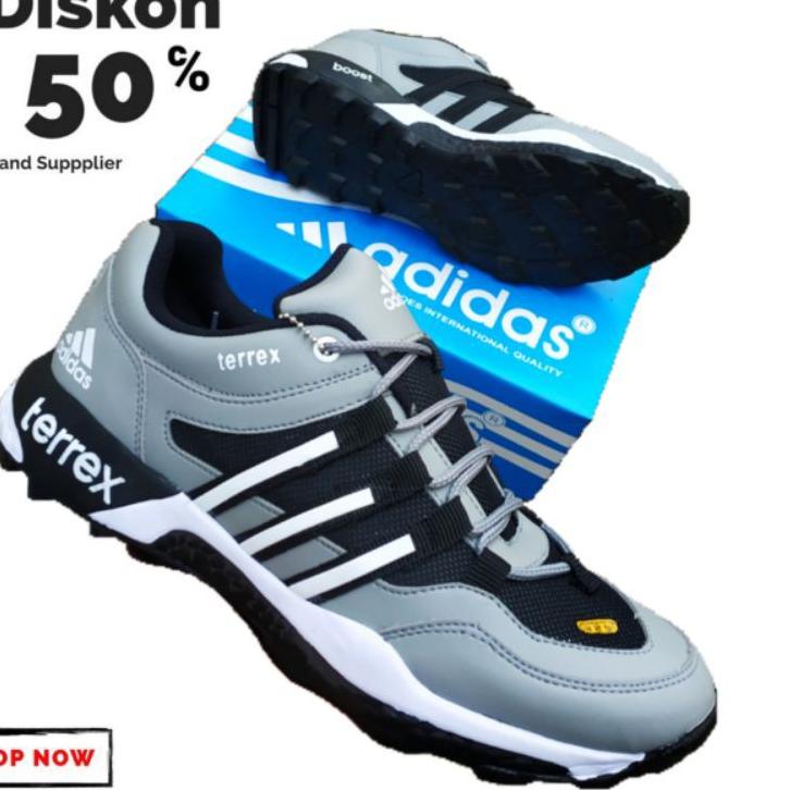 (MENARIK) SEPATU VOLLY TERBARU ADIDAS_ TERREX BOOTS / SNEAKERS PRIA KEREN KEKINIAN/ ALAS K KARET VIE
