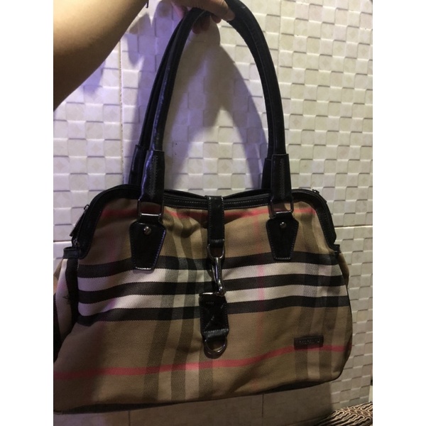 tas Burberry totebag