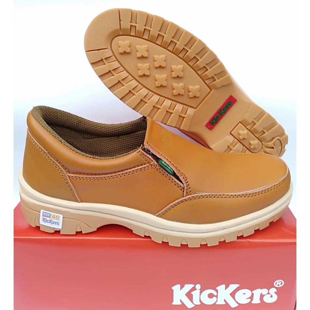 Kickers sepatu pria casual santai kulit asli original kasual slip on elastis selop tanpa taliterbaru