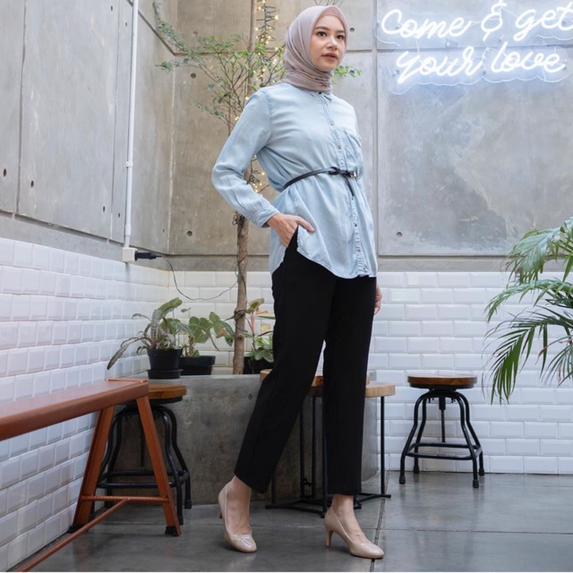 Fura Pants by Diana Restu