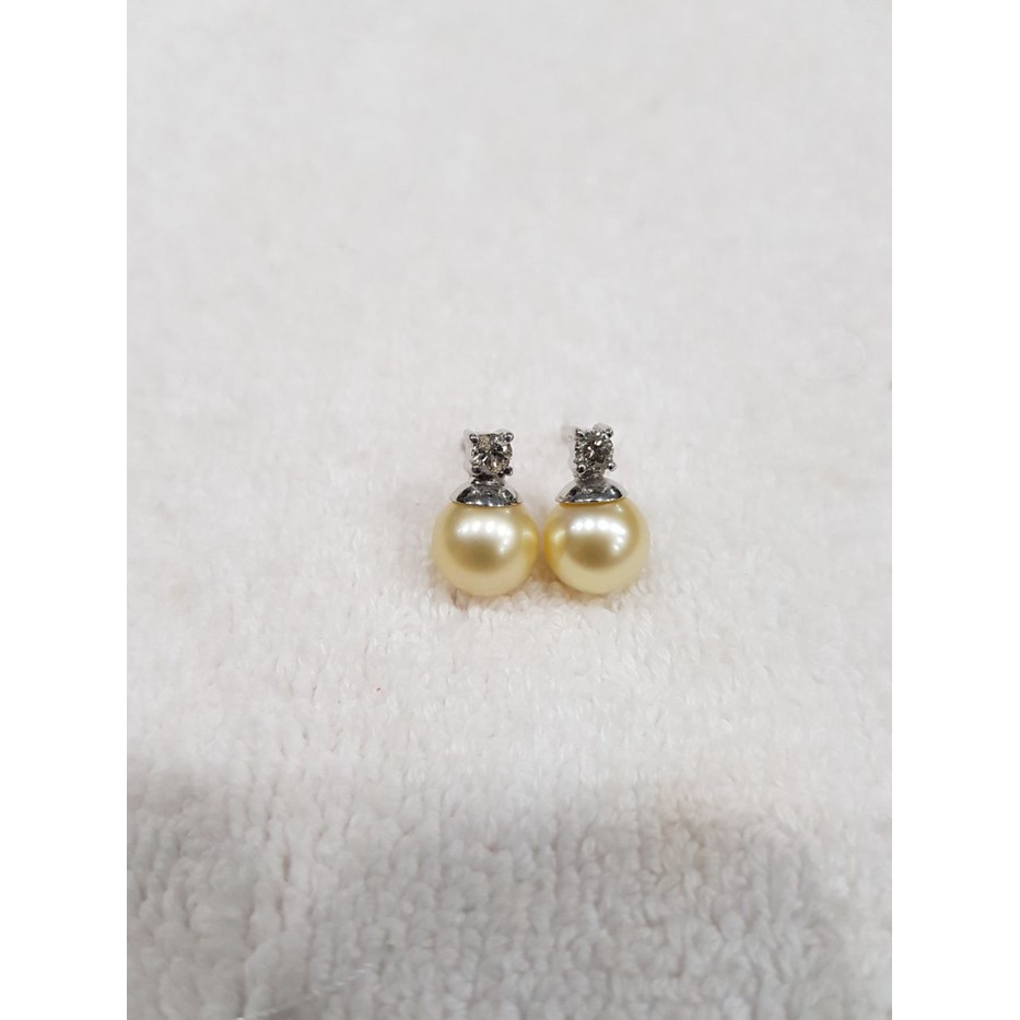 "Giwang emas berlian mutiara air laut"