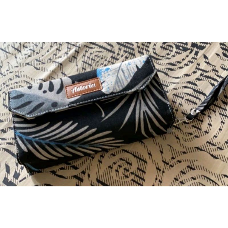 Astoria Dompet Pengatur Keuangan (PLVD 99.9% Good Condition)