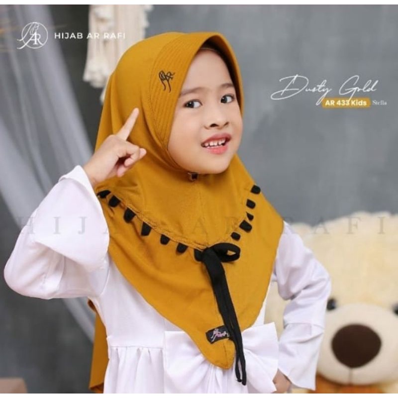 Hijab Arrafi Kids AR 433 // couple kids and mom