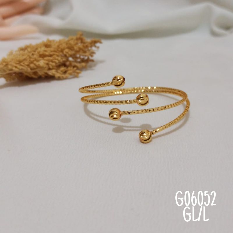 Gelang Fashion Ulir Bola warna Gold G06052