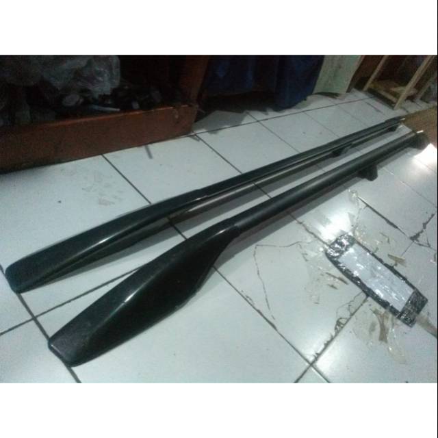 Roof rail mobil pajero sport panjang  2m