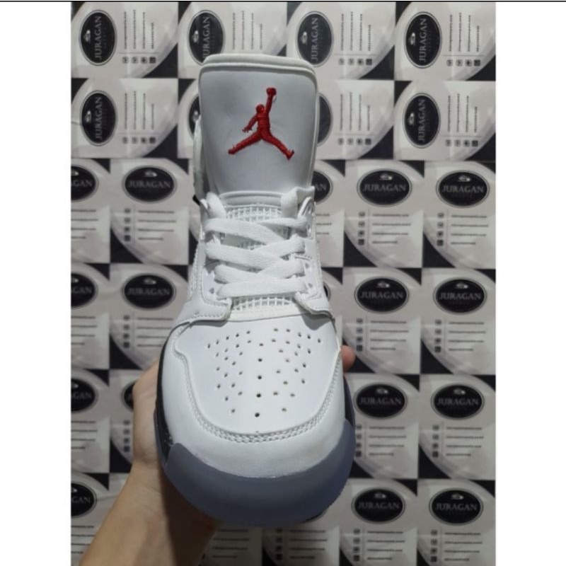 Jordan Mars 270 &quot;Fire Red&quot;