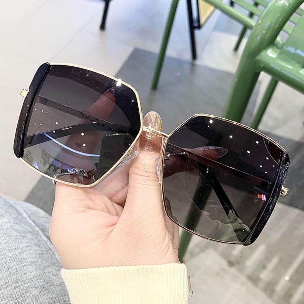 [Elegan] Wanita Kacamata Hitam Kepribadian Indah Resin Pasangan Vintage Hip Hop Bingkai Besar Shades