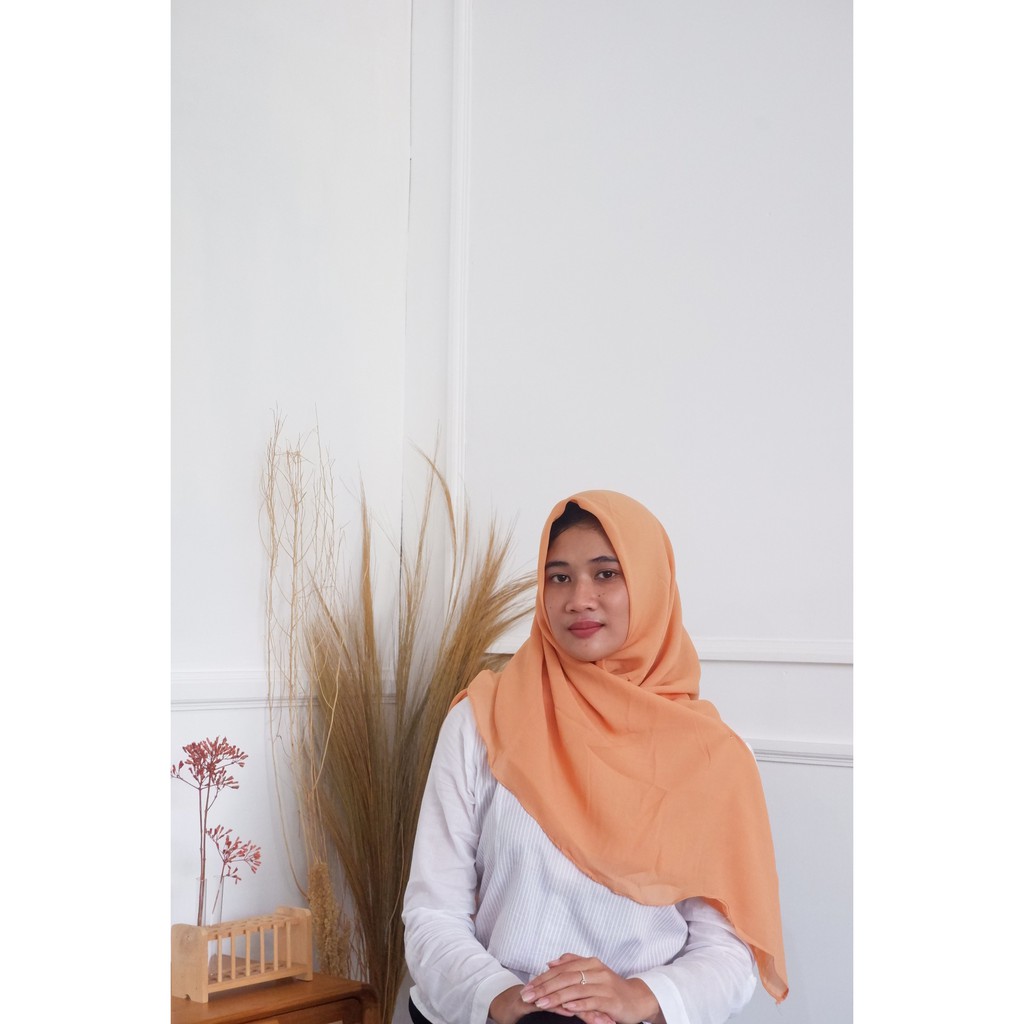50 warna BELLA SQUARE JILBAB SEGI EMPAT POLLYCOTTON-bella nude