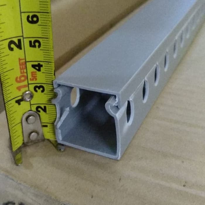 Kabel Duct 32x32 / Wiring Duct / Ducting 32x32 LUBANG ABU-PM / Duct Lubang 32x32mm Merk PM