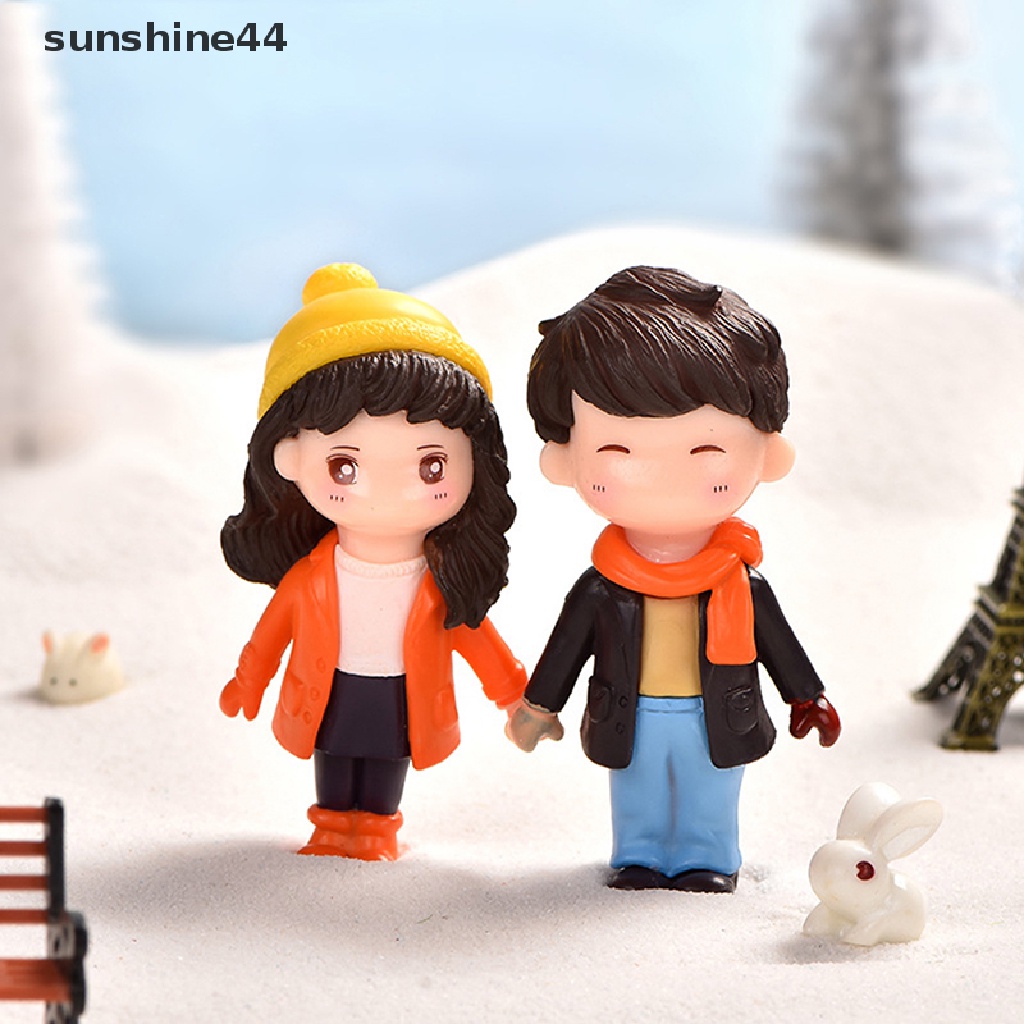 Sunshine 1 Pasang Miniatur Pasangan Pria / Wanita Untuk Dekorasi Taman Peri / Rumah Boneka