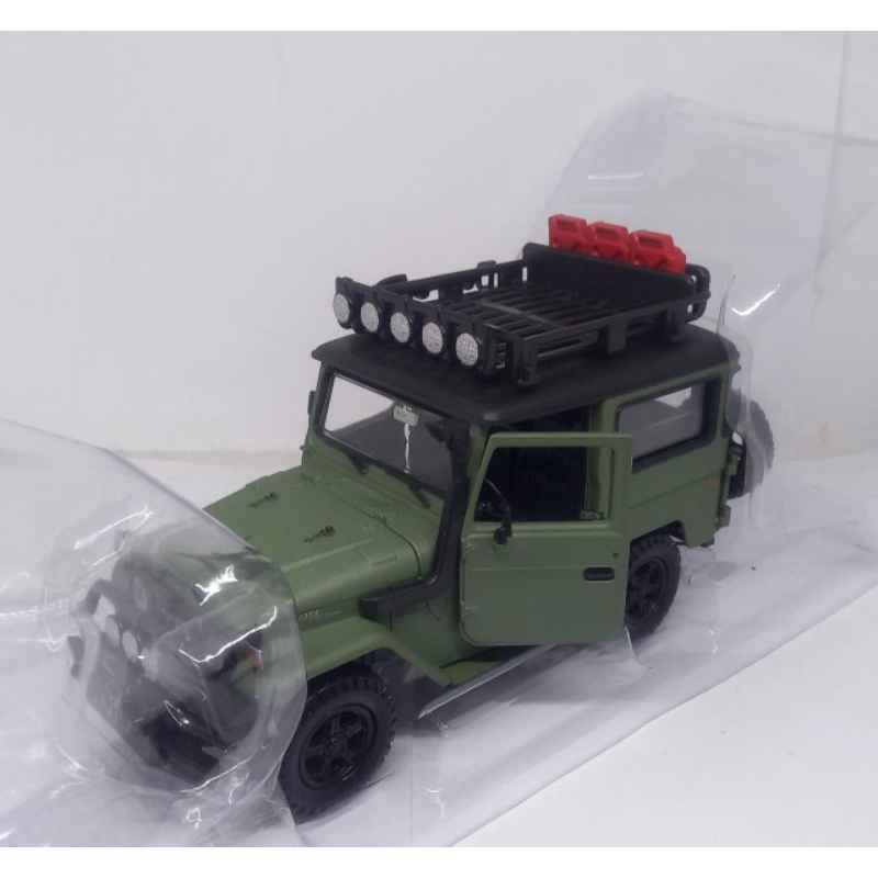 diecast miniatur mobil toyota fj40 cruiser hardtop 1:24 jeep