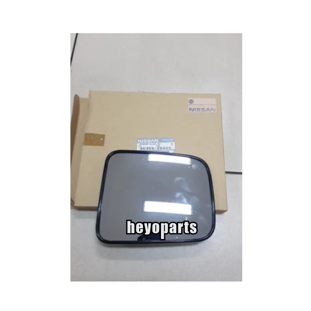 KACA SPION NISSAN TERRANO Original