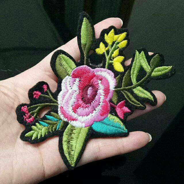 Patch bunga/patch iron/patch bordir /stiker bordir
