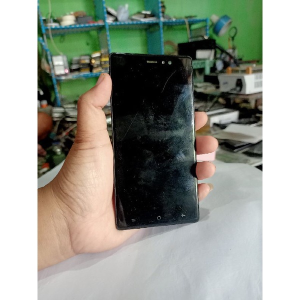 LCD Touchscreen dan Frame Polytron Zap 6 Posh 4G 501 Ori Copotan HP