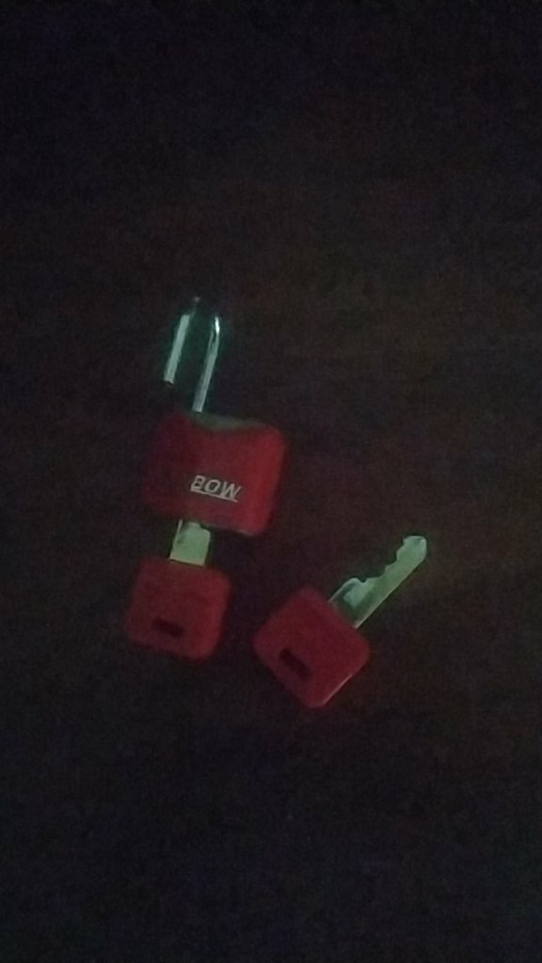 Krisbow Gembok Aluminium Berlapis Plastik - Merah