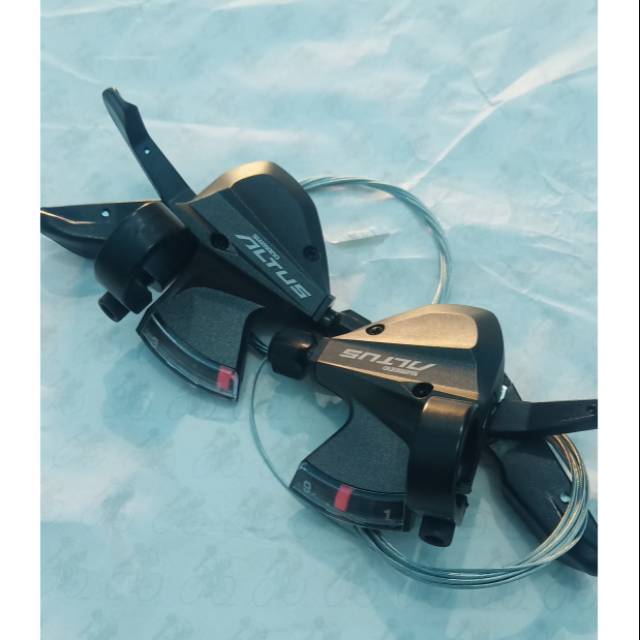 Shifter shimano altus SL-M370 3X9 speed not alivio deore