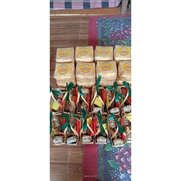 keranjang snack/keranjang bambu/besek snack/besek nasi