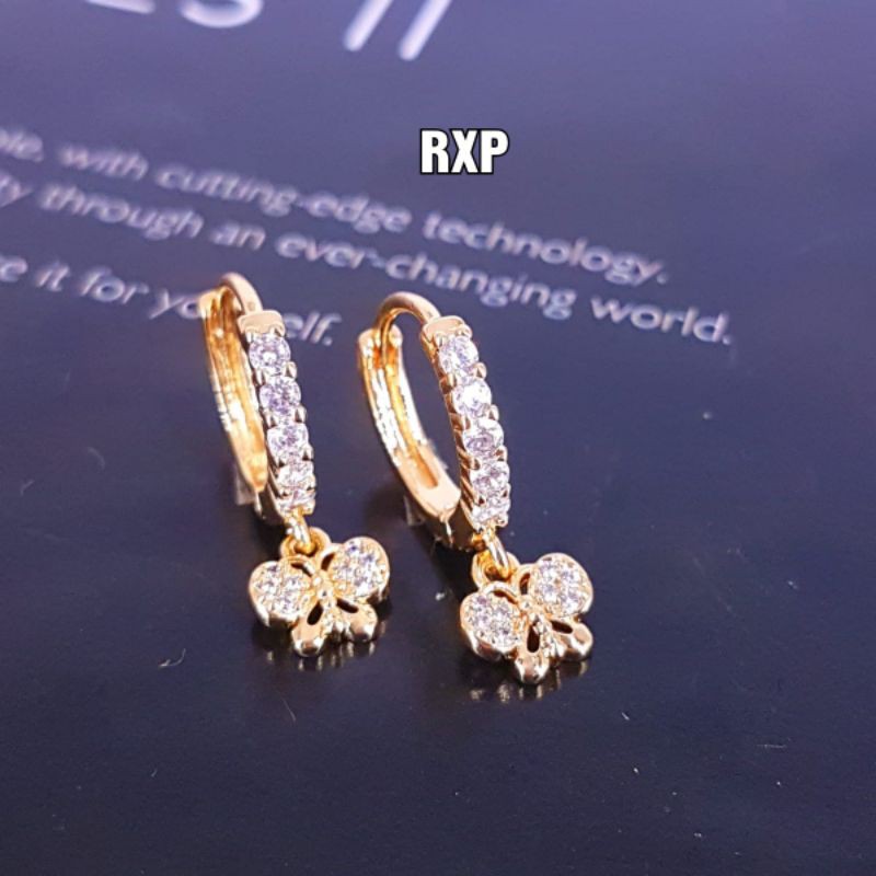 Anting cantik import,awet,tahan lama,bisa dipake sehari hari