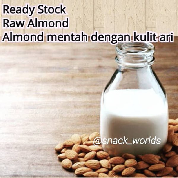 

Almond Mentah utuh 1KG- Natural Raw Almond