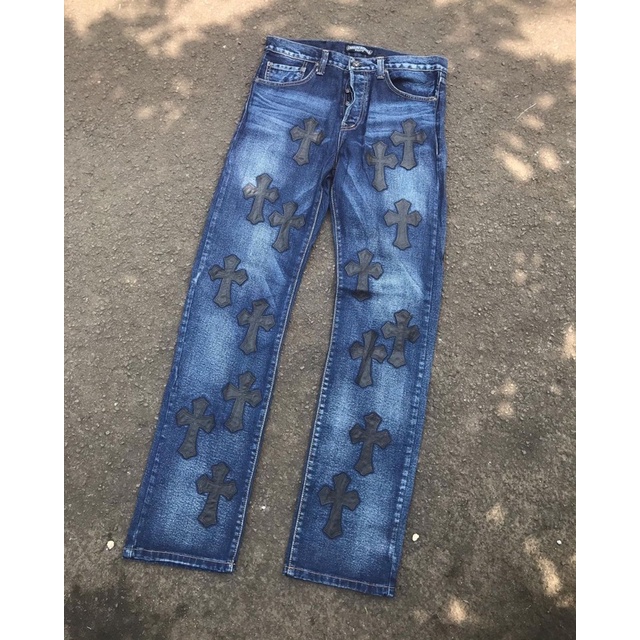 celana jeans chrome hearts