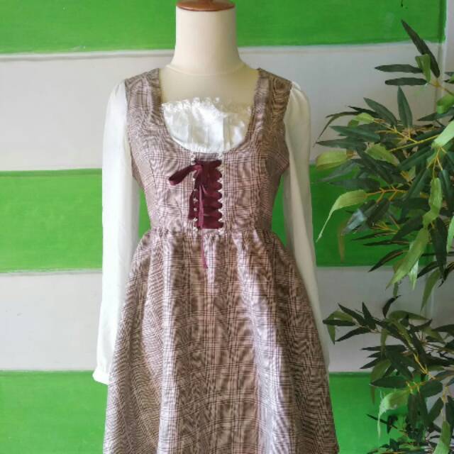 Dress ank rouge