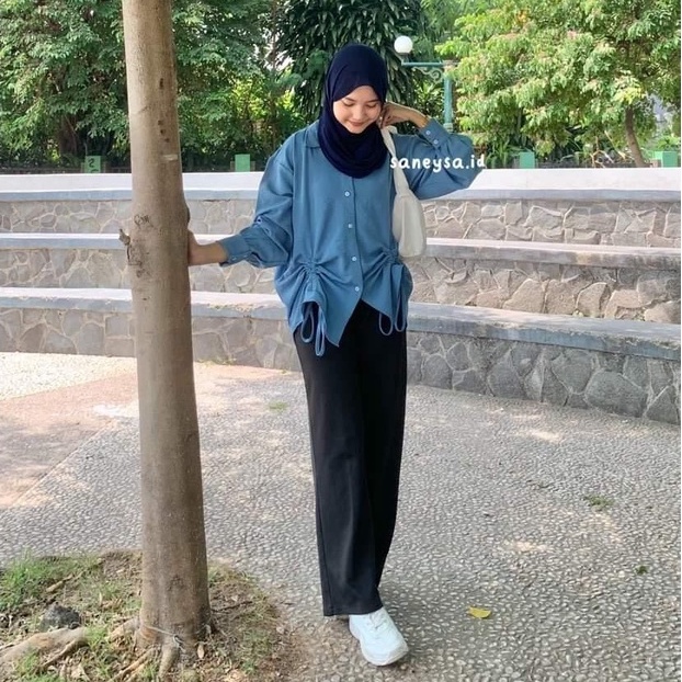 Becca Ruched Shirt - Kemeja Serut Wanita - Kemeja Katun Oversized Serut Depan - Helwa Shirt Kemeja Serut Crinkle Airflow - Atasan Wanita Lengan Panjang - Misty Blouse Serut - Kemeja Katun Poplin - Blouse Serut - Blouse Serut Depan