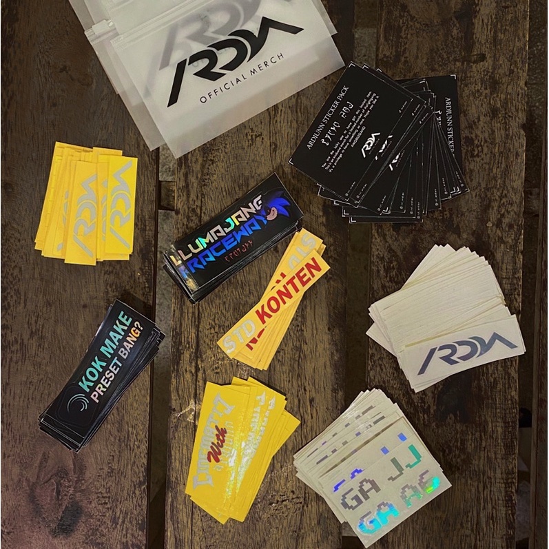 

Ardiunn Sticker Pack