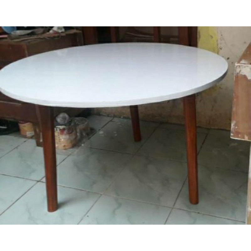 Meja bulat Diameter 80/100 Cm