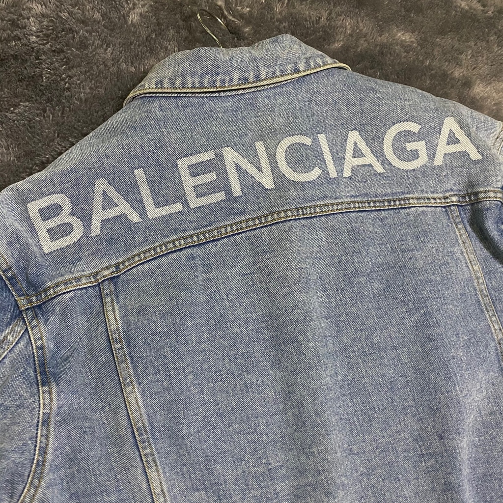 Balenciaga trucker denim jacket second / preloved